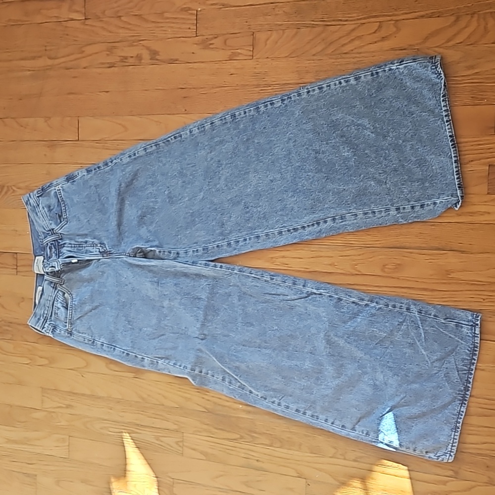 Universal Thread Jeans
